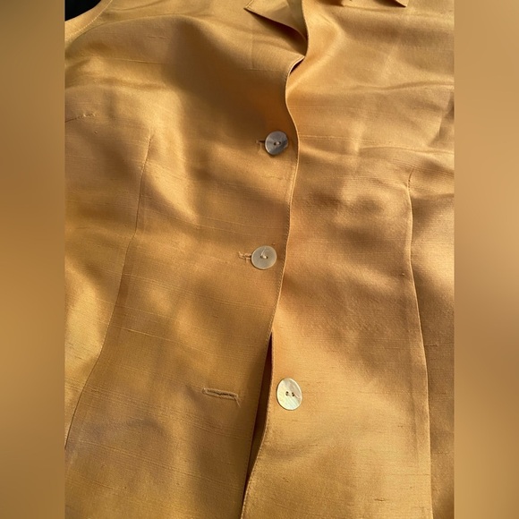 Jennifer Moore Petites Silk Coord Pantsuit Set in Golden Girl 100% Silk - Picture 7 of 9